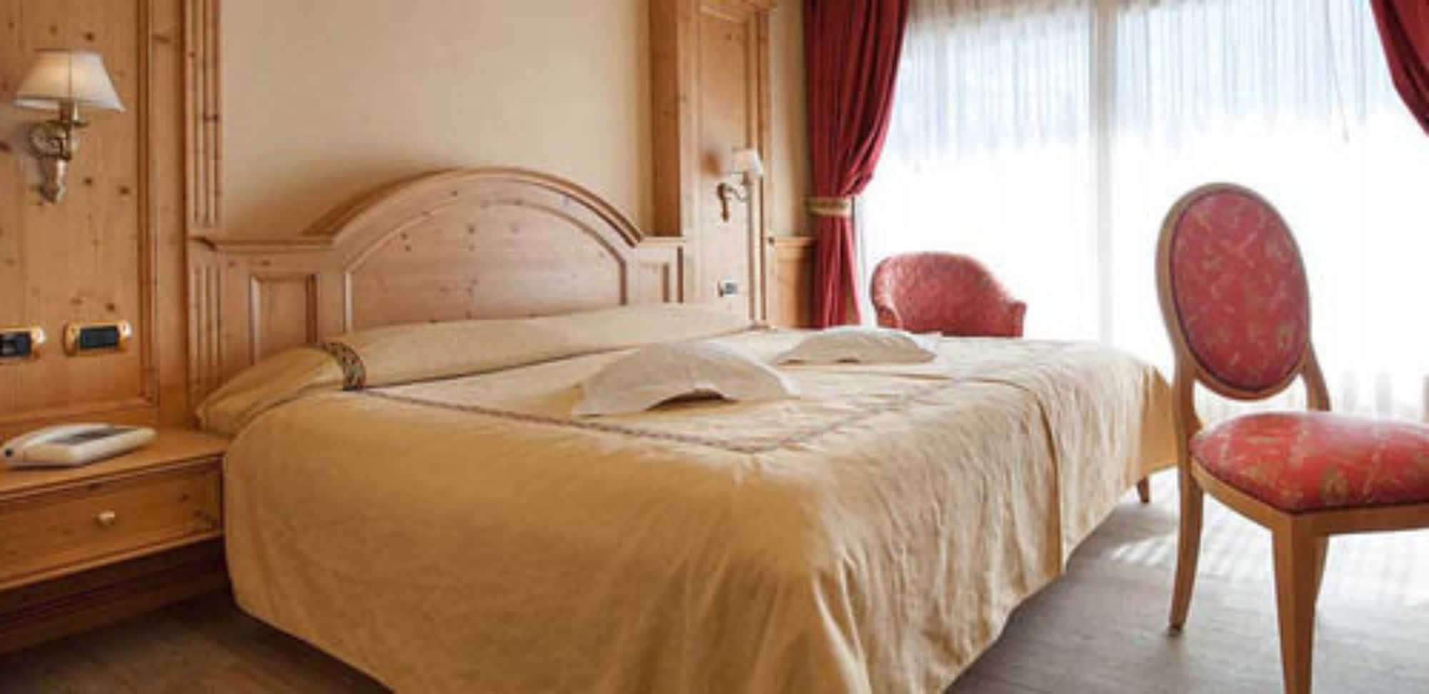 Hotel Valtellina Livigno Exterior photo