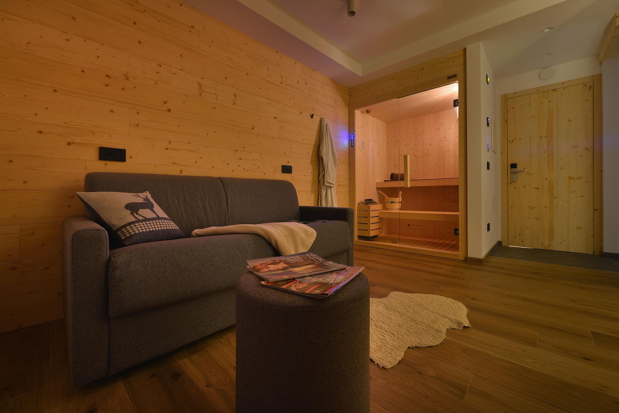 Hotel Valtellina Livigno Exterior photo